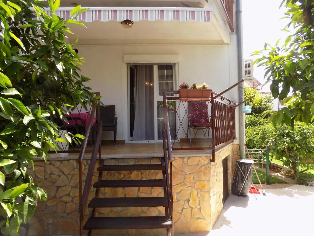 Apartamento Oriella Apartmans And Room Novigrad Istria Croácia
