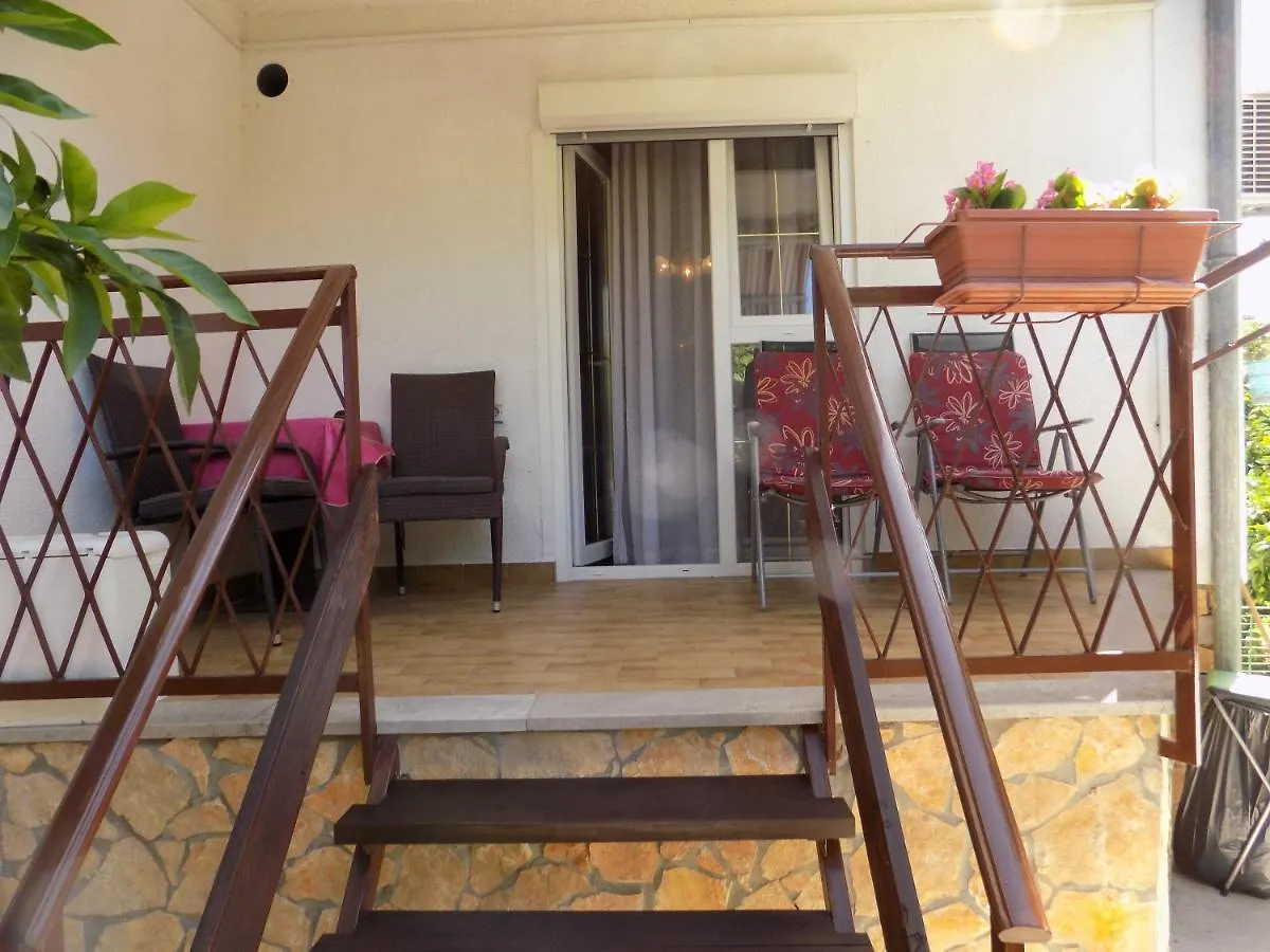 Oriella Apartmans And Room Novigrad Istria 0*,